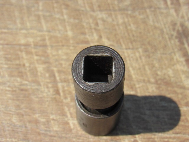 MAC 9/16″ XUI 186 3/8″ DR. 6 PT SAE SWIVEL FLEX UNVERSAL IMPACT SOCKET XUI186