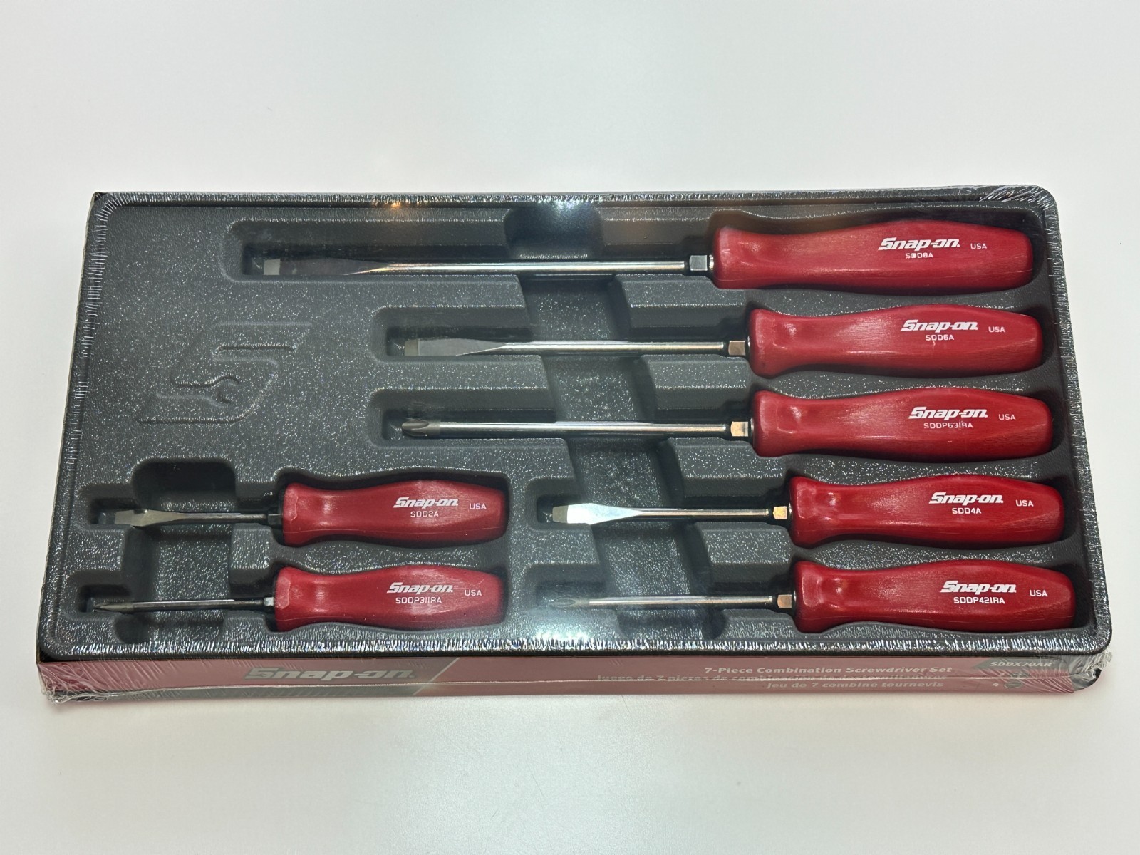 NEW Snap-On Tools USA SDDX70AR Red Hard Handle 7pc Combination Screwdriver Set