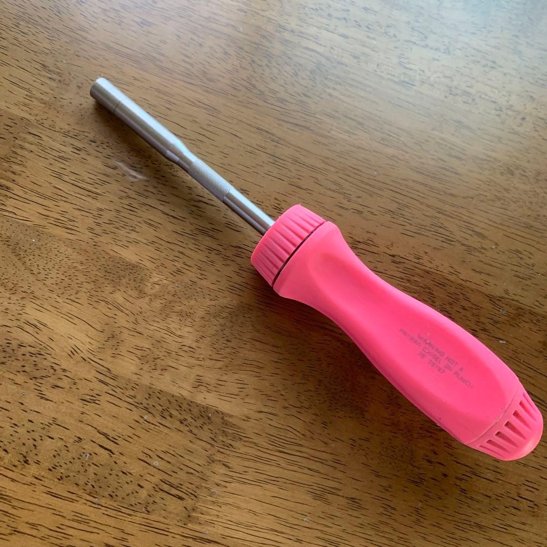 Snap-on SSDMR4B Ratchet Screwdriver PINK W/BITS