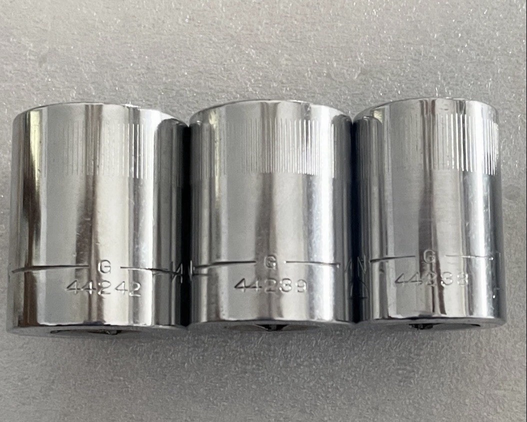 VTG. CRAFTSMAN SET OF 6 G SERIES 12 POINT 1/2” DRIVE METRIC SOCKET SET 13MM-22MM