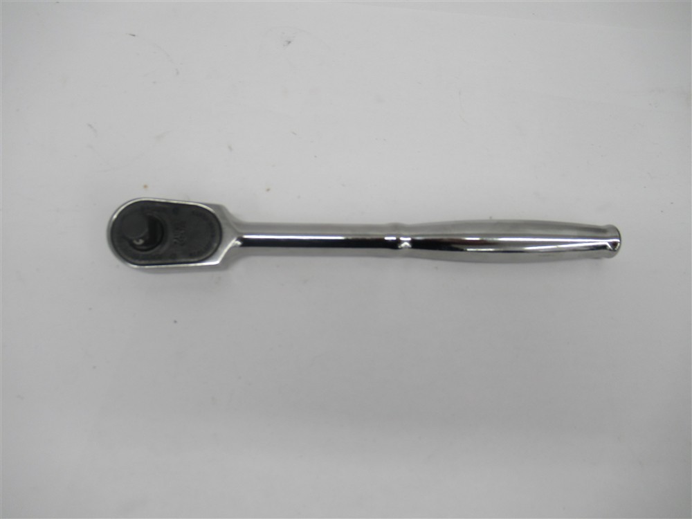 Williams B-52EHA , 3/8″ Drive Enclosed Head Ratchet , 8″ OAL