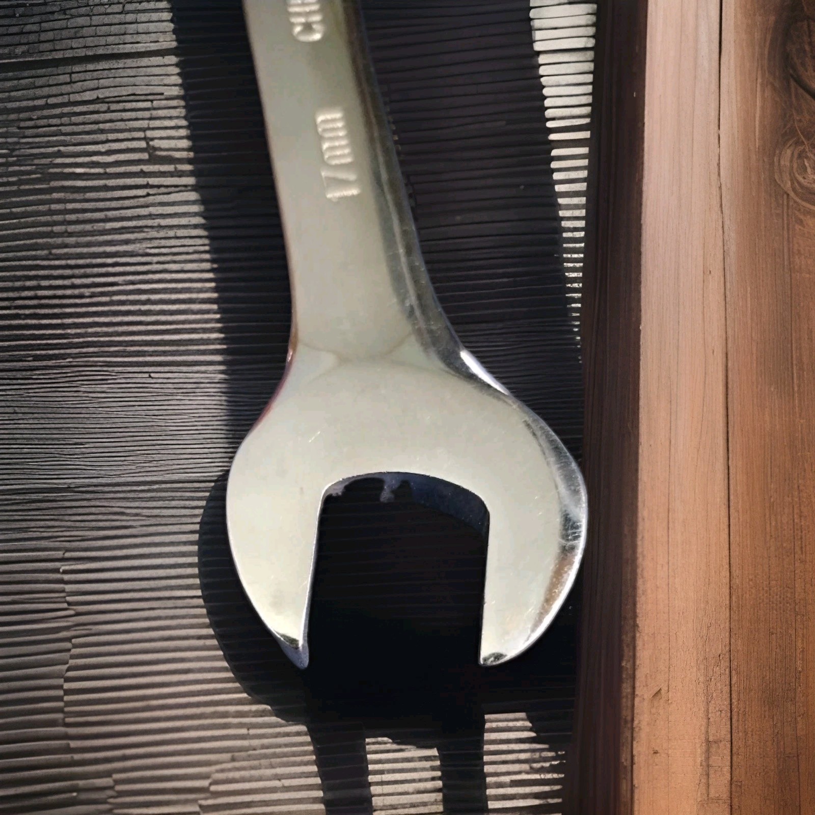 Pittsburgh 17mm 17mm ratcheting combination wrench