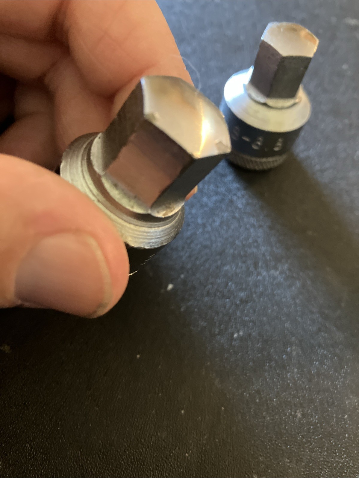 Williams 1/2 Inch Drive 1/2 Inch And 9/16 Hex Head Sockets . D1