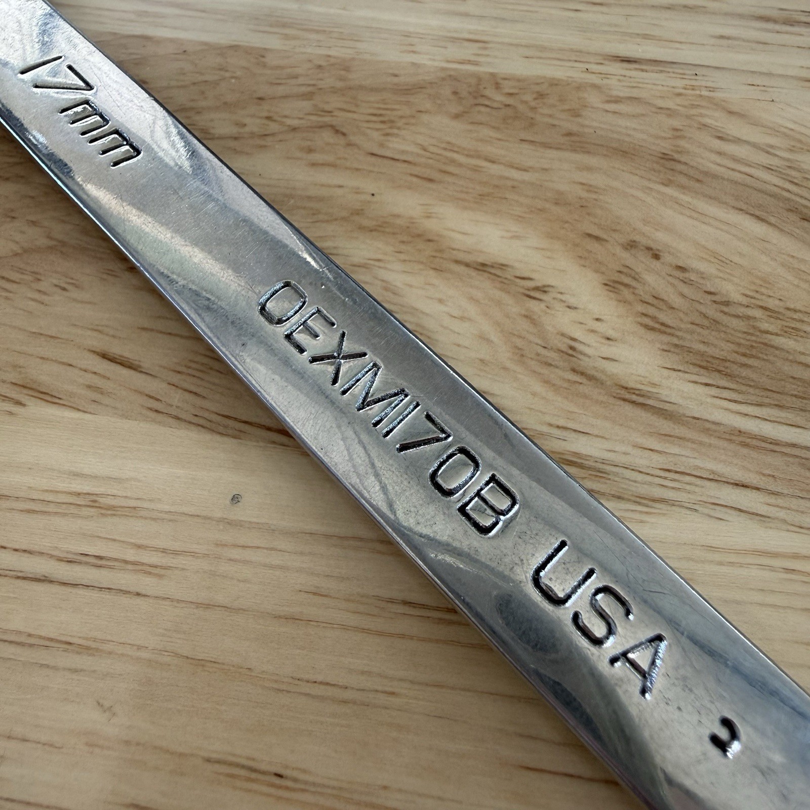Snap-On OEXM170B Combination Wrench – 17mm – 12 Point Box End – USA- Metric