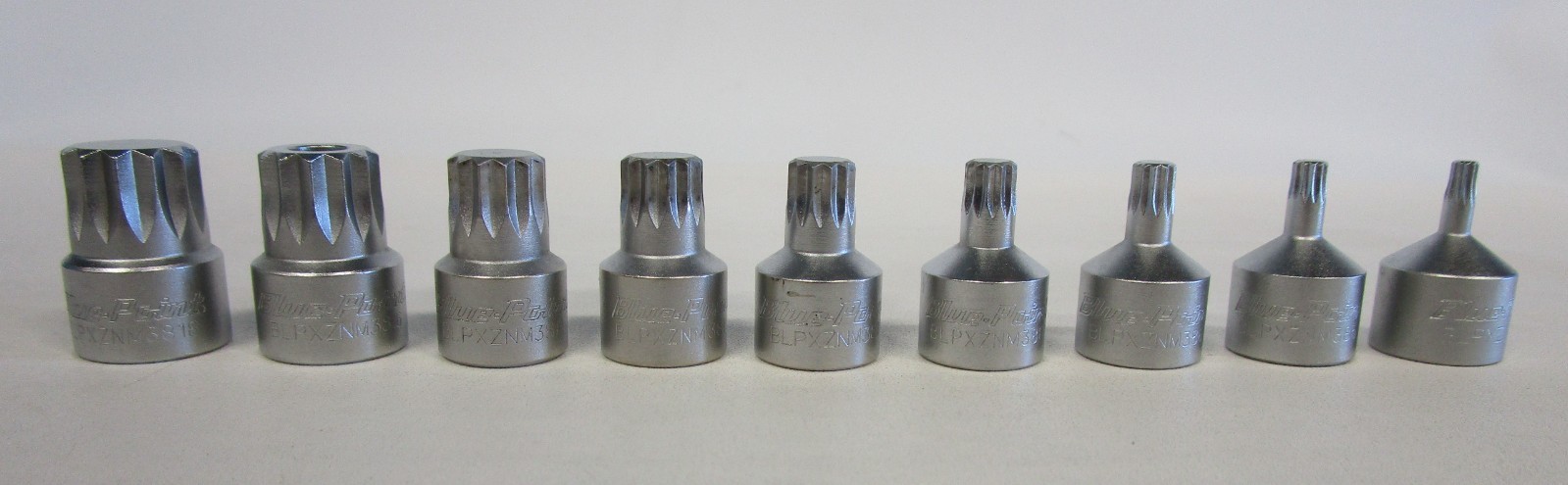 Blue Point BLPXZNM389 9pc 3/8″ Drive Triple Square Bit Stubby Socket Driver Set