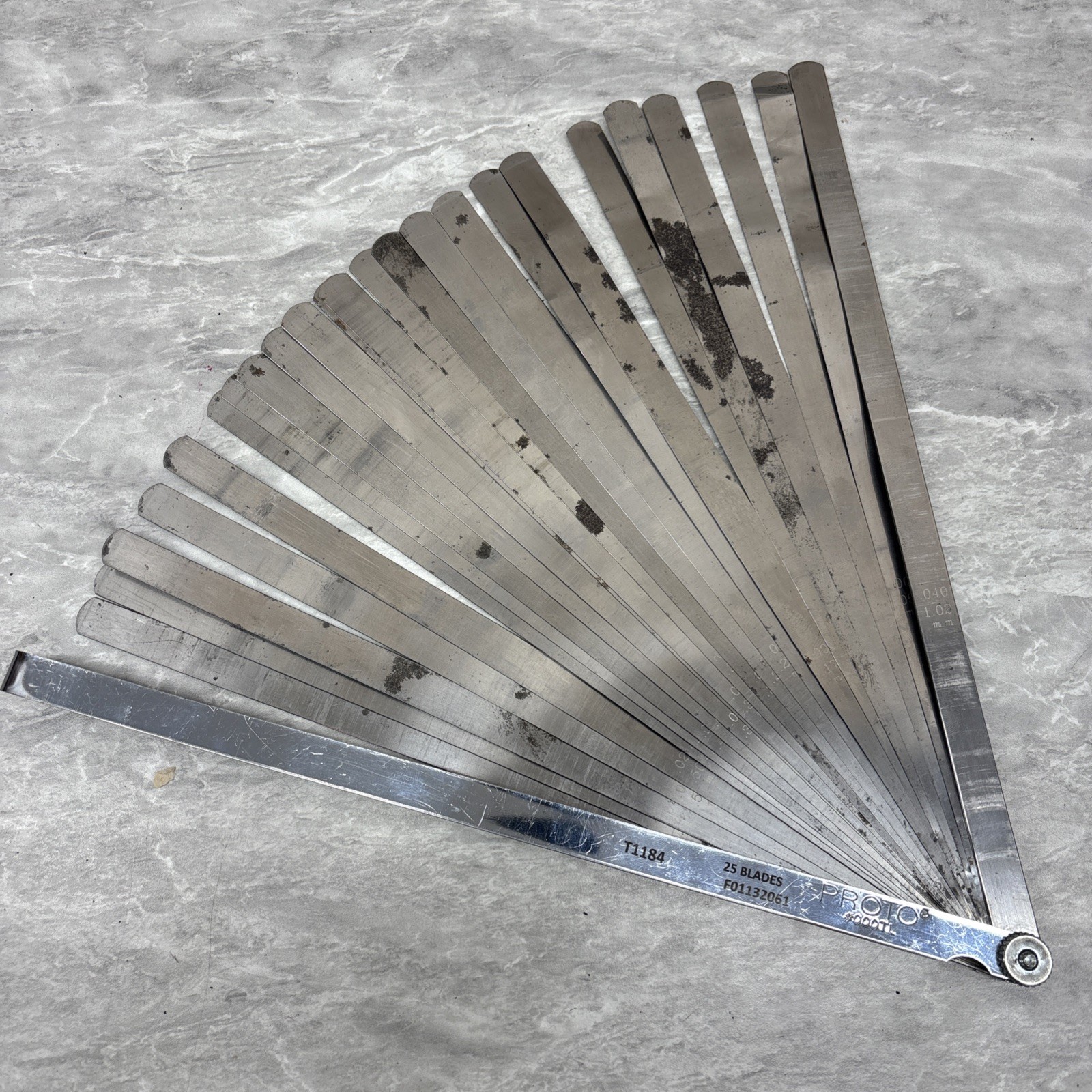 Proto #000TL 1/2″ x 12″ Blade Long Feeler Gauge Set with Steel Blade Holder