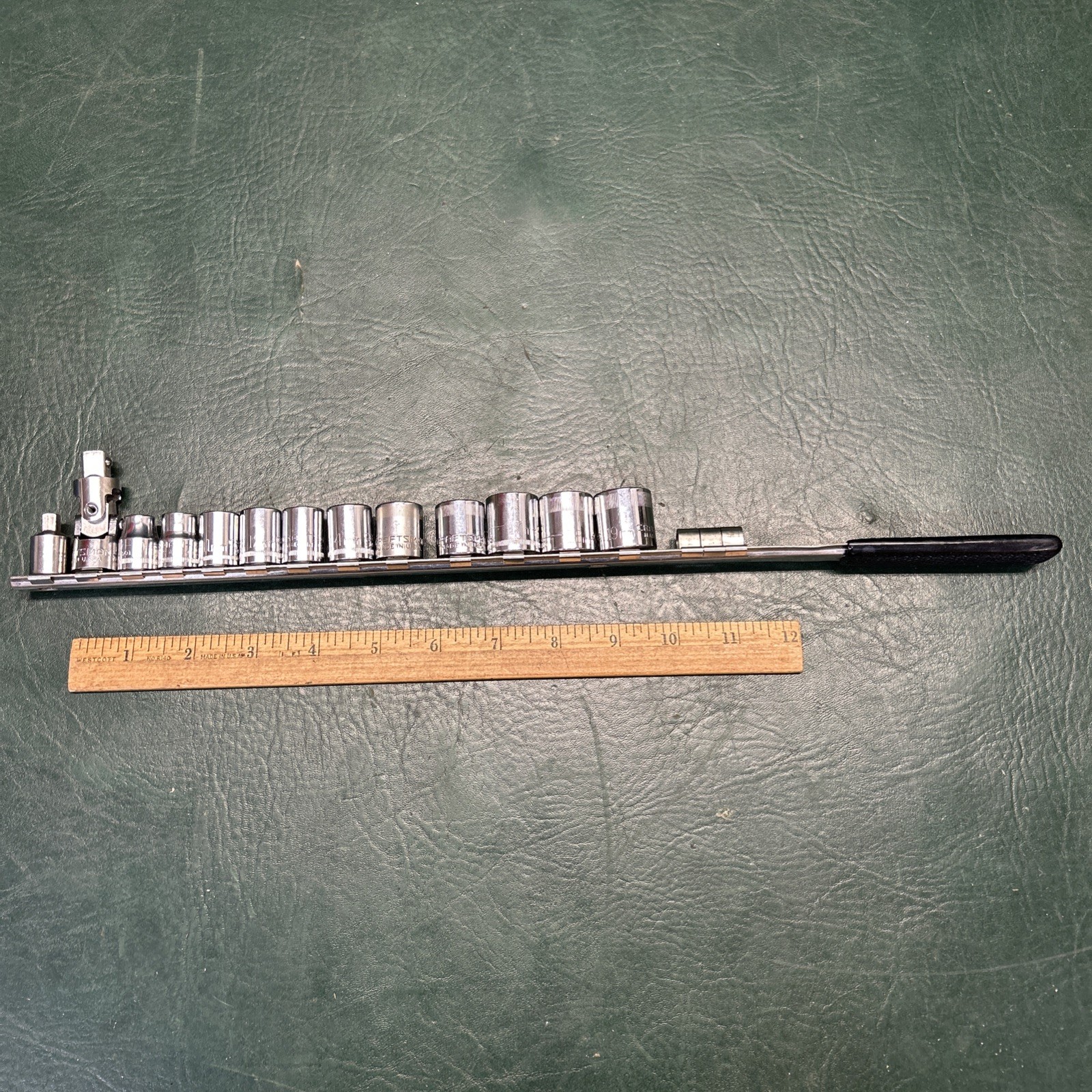 Craftsman 13 pc Socket Set 3/8 Drive 12 Point METRIC 9mm-19mm W/ Rail + extras