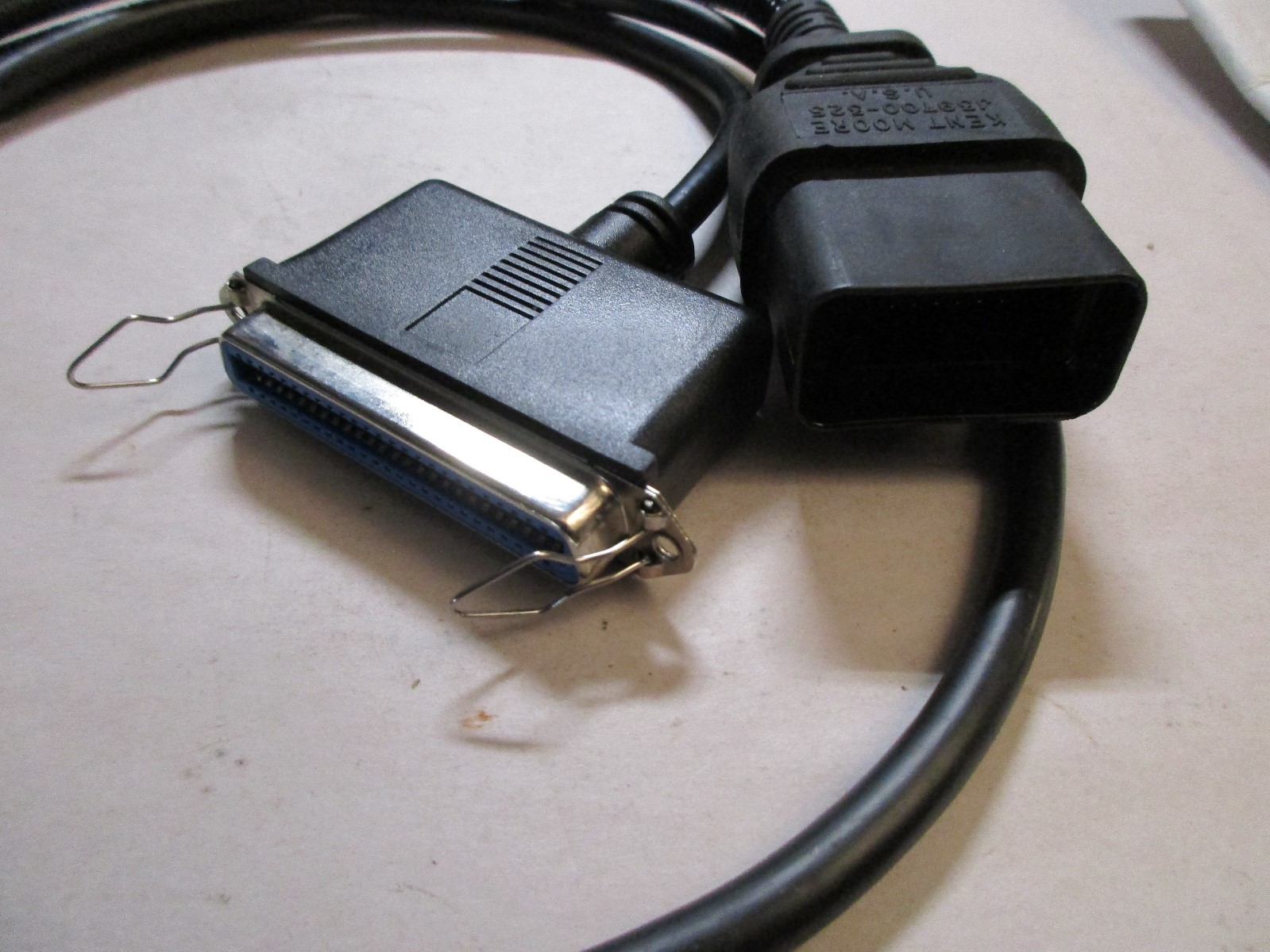 KENT MOORE TOOL J-39700-325 ADAPTER CABLE