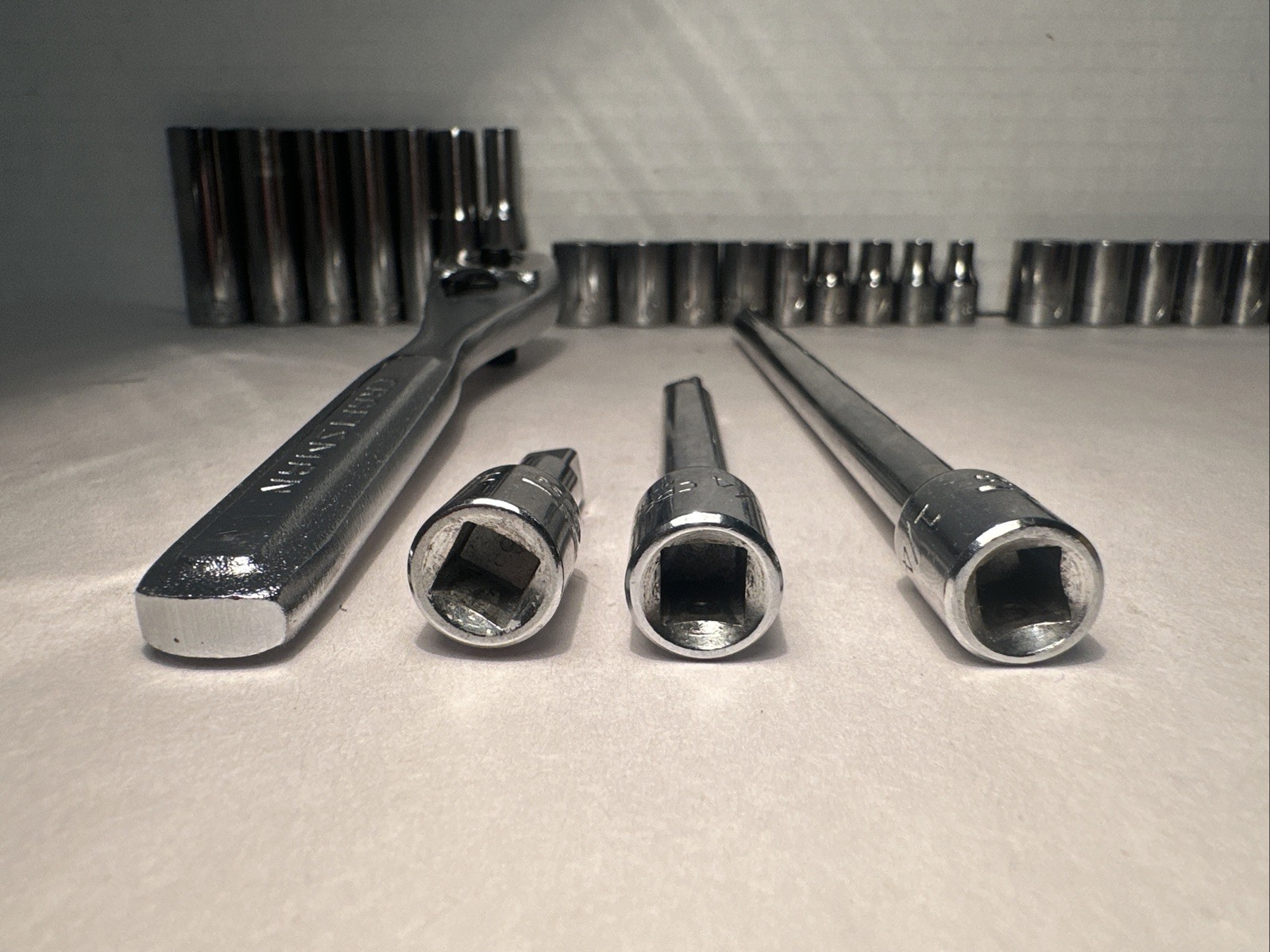 Craftsman 29 Piece SAE 1/4” Drive Set w/Ratchet , 6 & 12 point sockets &more USA
