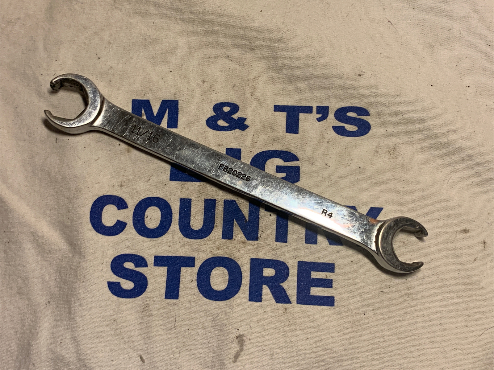 Mac Tools USA 5/8″ x 11/16″ Flare Nut Wrench FB20226