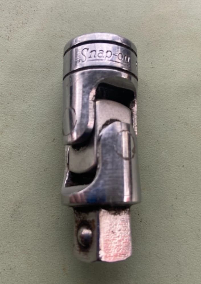 Snap On Tools FU8A USA 3/8″ Drive Chrome Universal Swivel Socket Extension