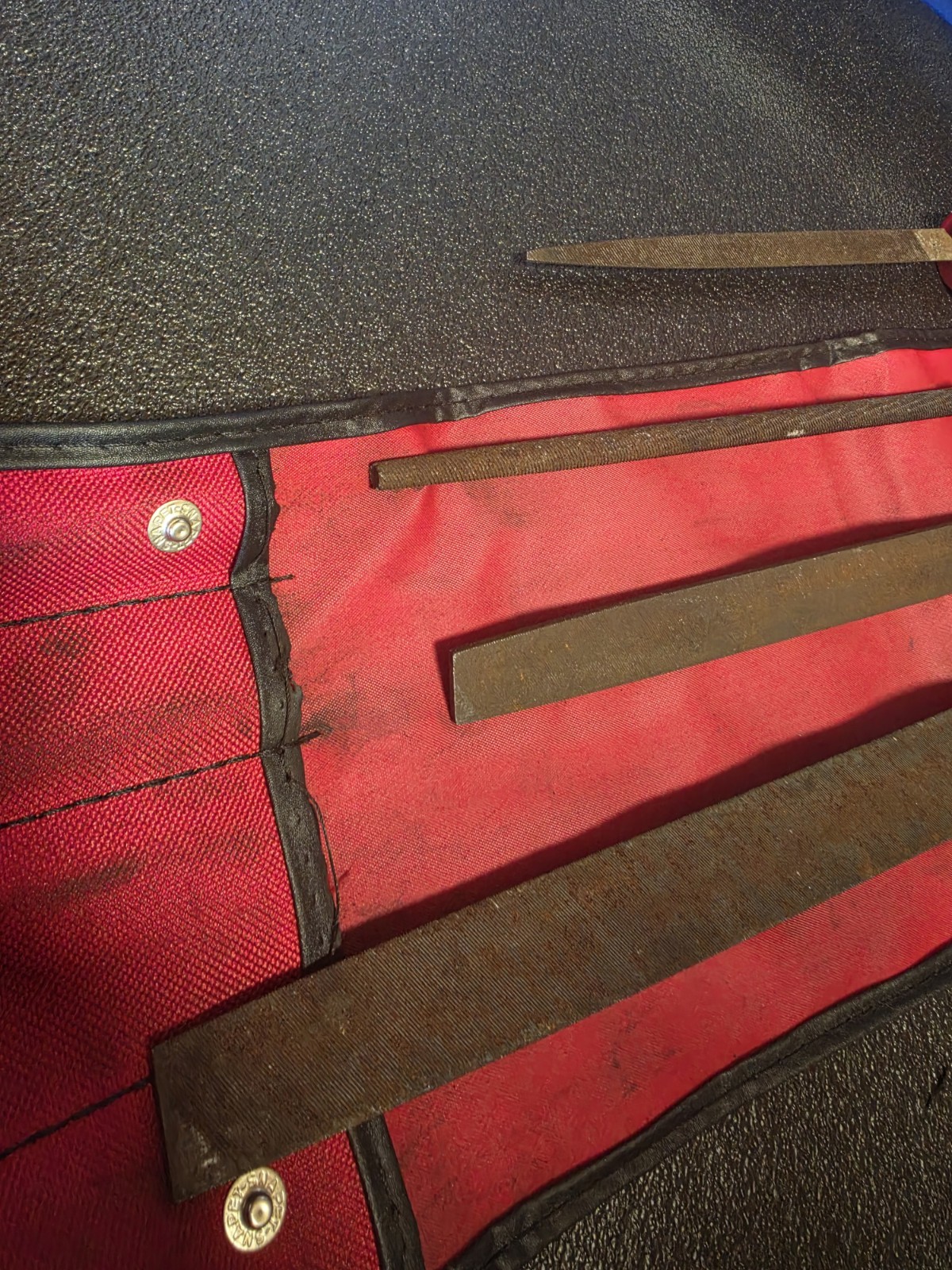 SNAP ON METAL FILE SET 4pc AND Folder GOOD CONDITION, INSTINCT GRIP C0416B