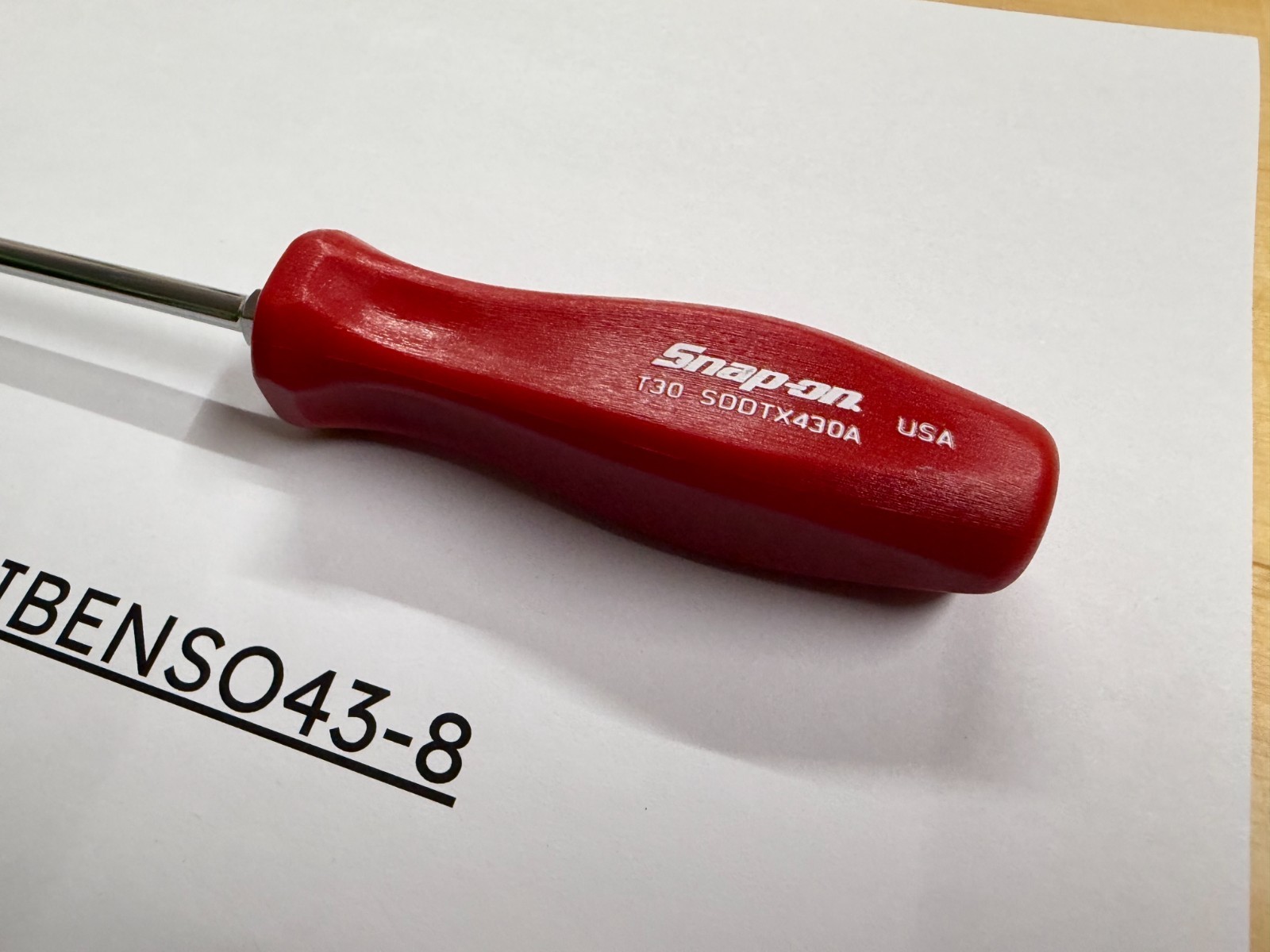 Snap-on Tools USA NEW RARE RED T30 Hard Grip Torx Screwdriver SDDTX430AR