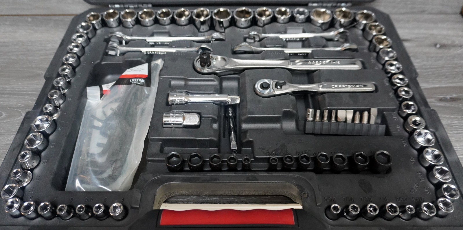 Complete Craftsman 34118 118pc Metric & SAE Socket Set 1/4″ 3/8″ 1/2″ Drive USA