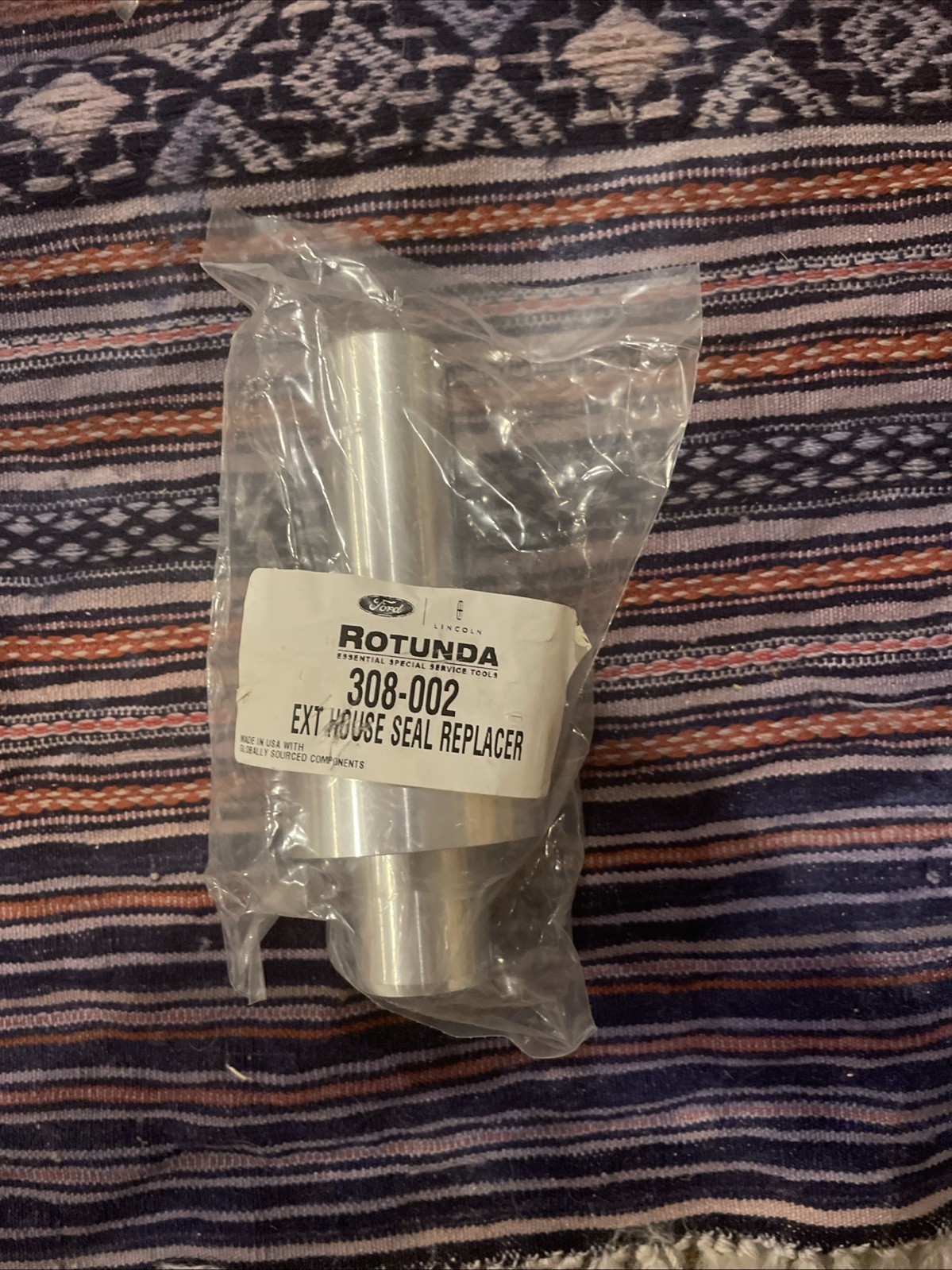 Ford Rotunda 308-002 EXT House Seal Replacer