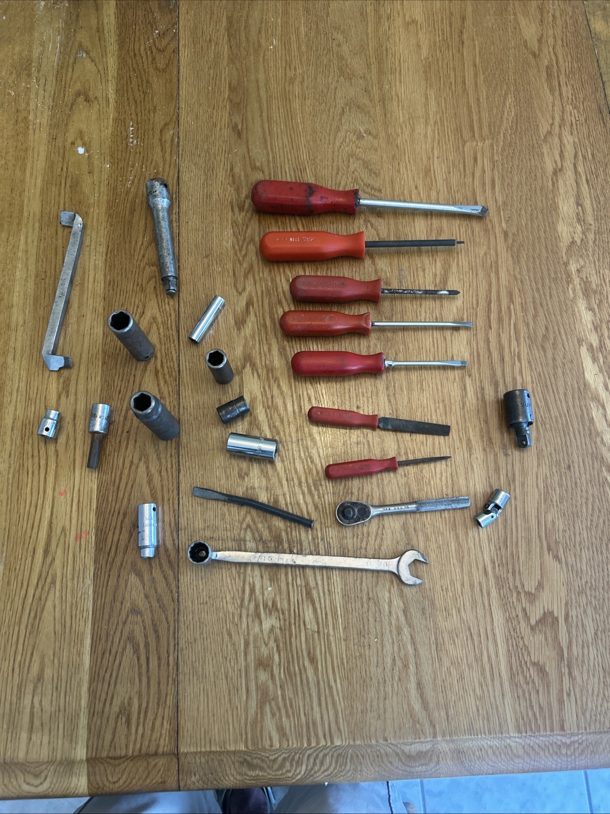 MAC TOOLS – Broken or Over Use Tools Lot For Parts Or Repair