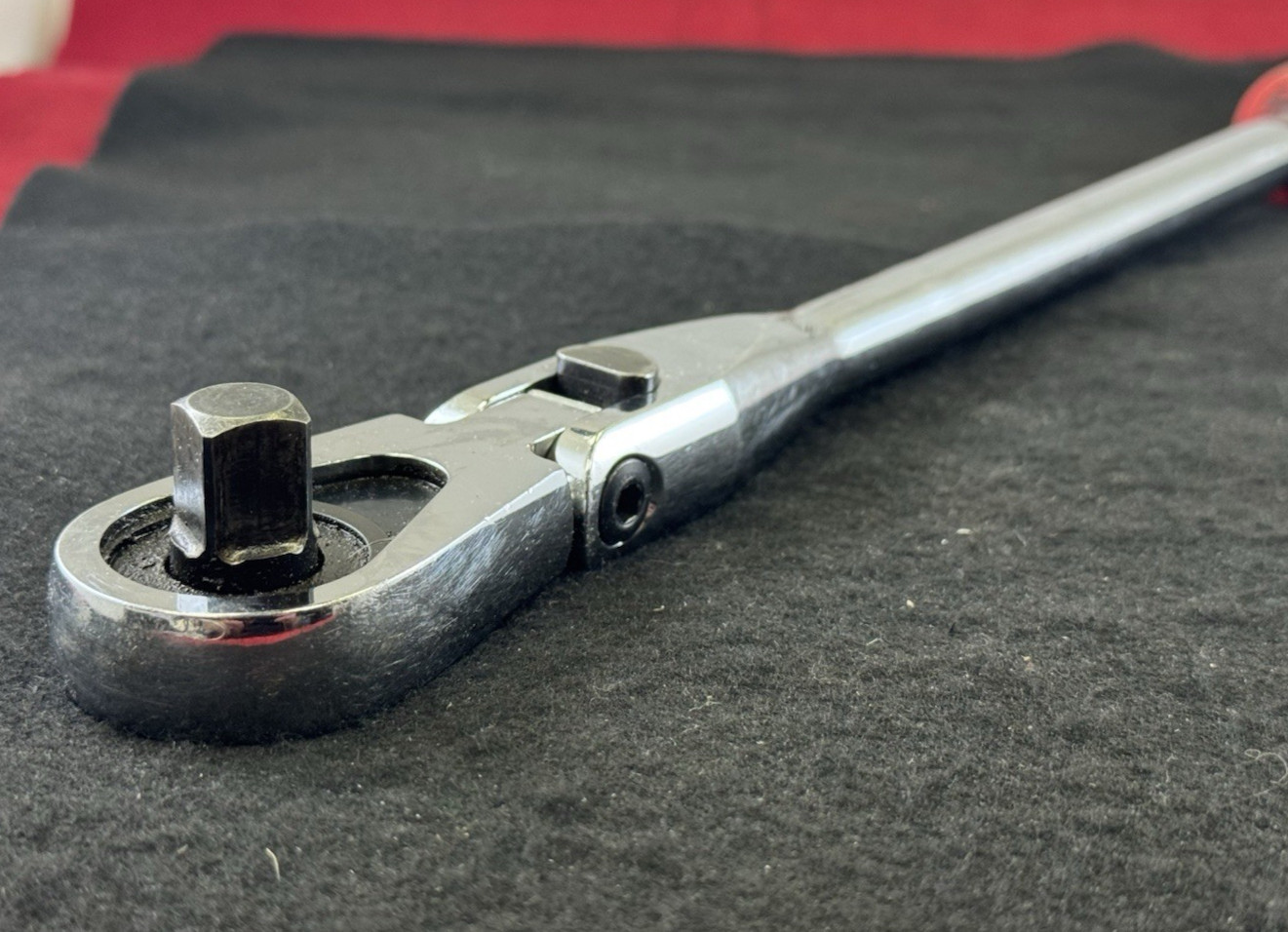 Matco CFR178LFX 1/2″ Dr 20-1/4″ 88 Tooth Locking Flex Ratchet w/ Ergo Handle