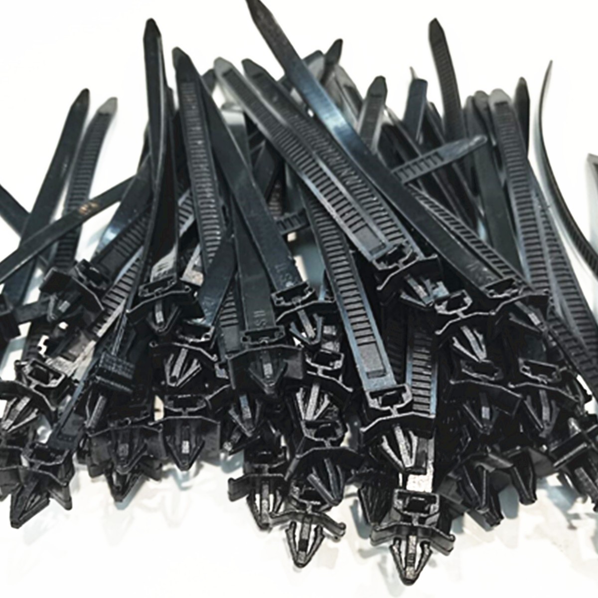 50Pcs Cable Ties Nylon Wrap Wire Zip Ties Fastener Clip UV Resistant 145×7.8mm