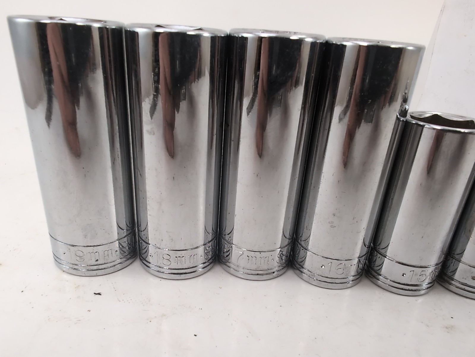 S-K Deep METRIC 3/8″dr 6pt 11pc Set 9mm-19mm – Made in USA – SUPERB!!!