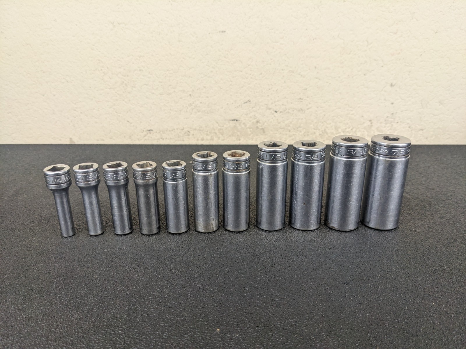#bj202 Snap on Tools 211SFSY 3/8″ Drive Deep Chrome Socket Set Socket Set
