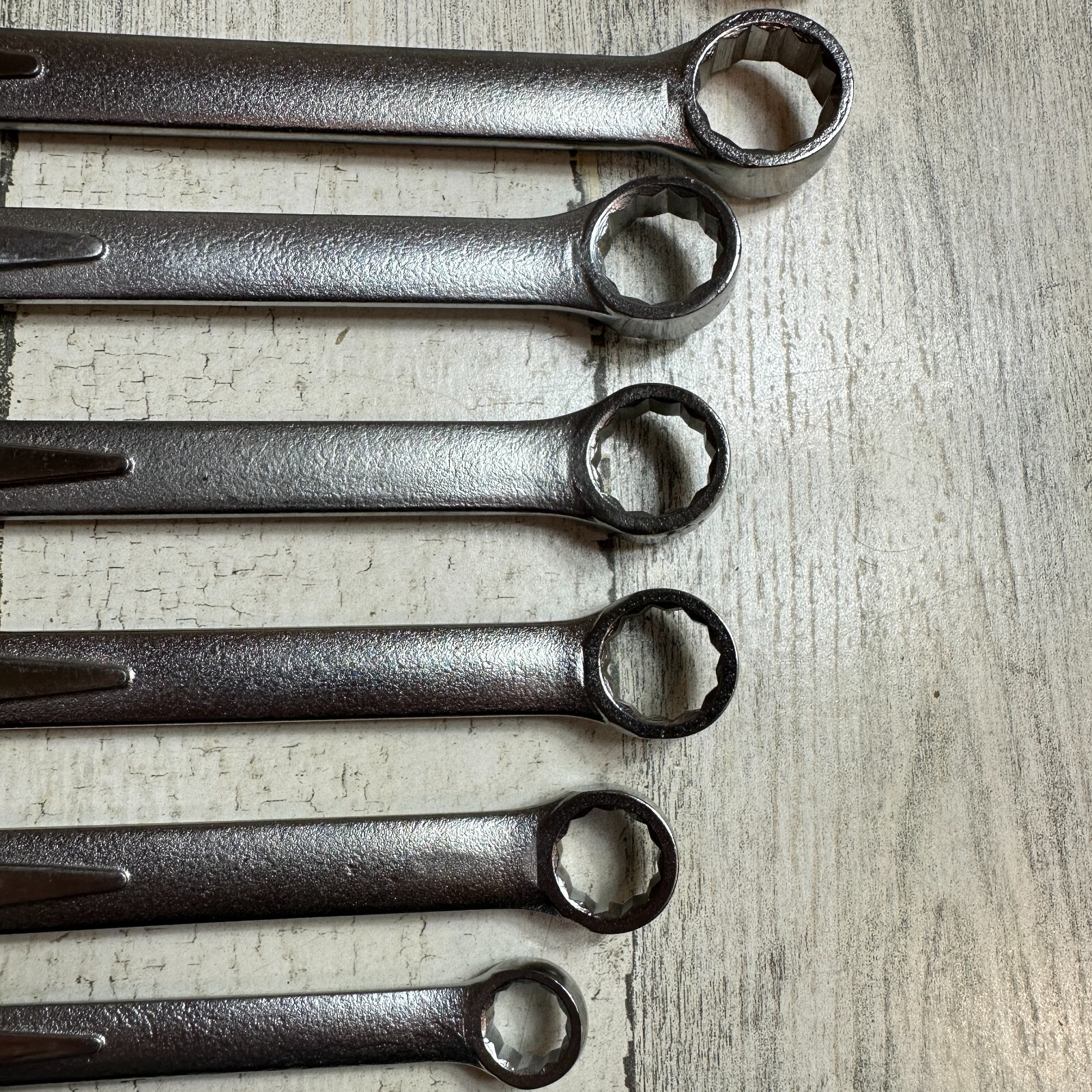EASCO USA METRIC COMBINATION WRENCH SET 11MM – 32MM 12 POINT (13 WRENCHES)