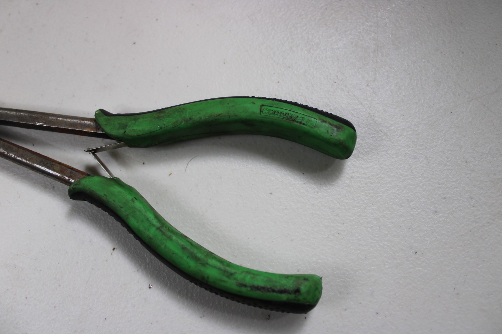 Cornwell 8260ng 11” Long Needle Nose Pliers Green Grip Hose Clamp Pliers