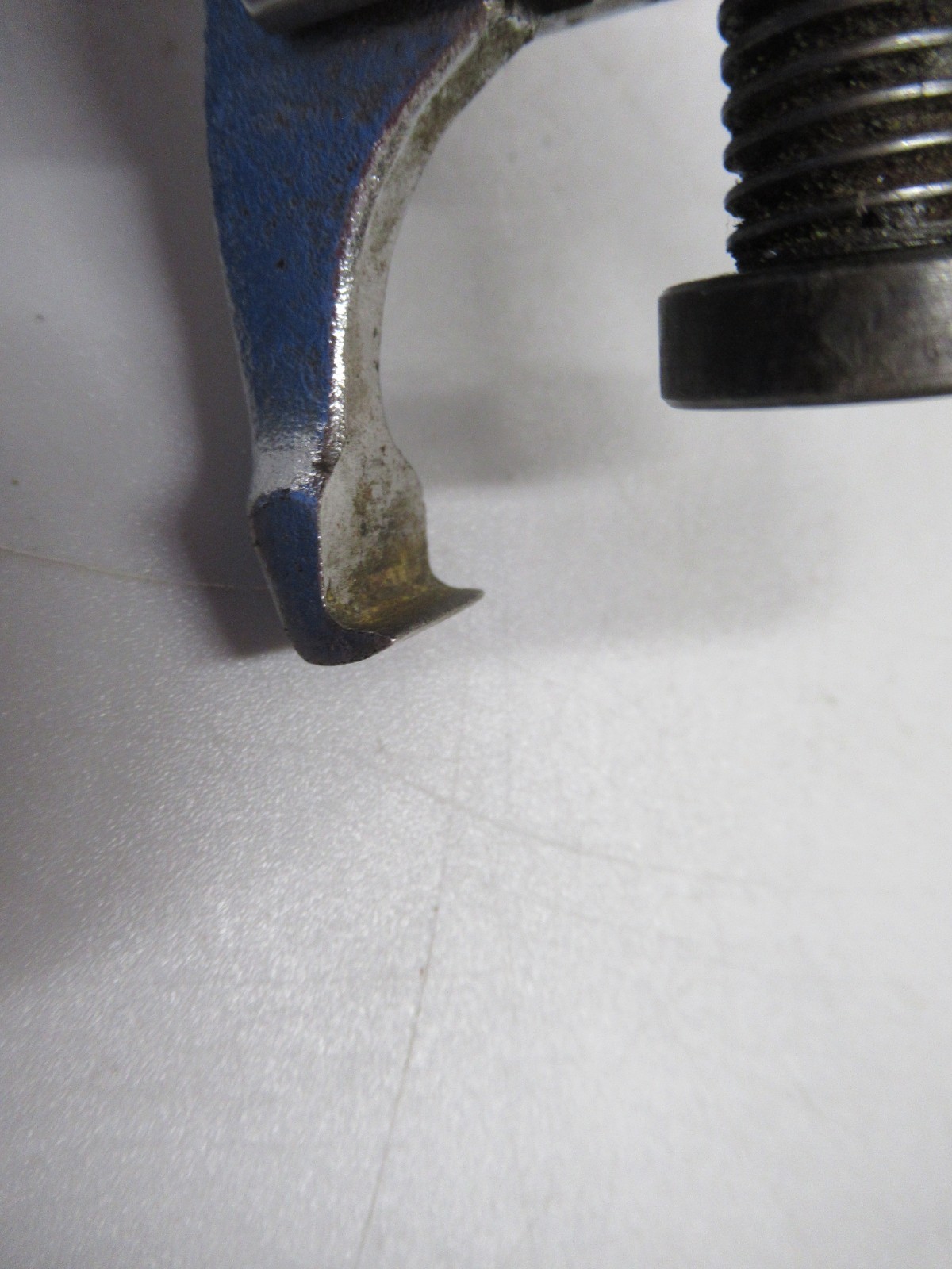 Snap-on Tools USA CJ92 USA Post Battery Terminal Small Bearing Puller M0847