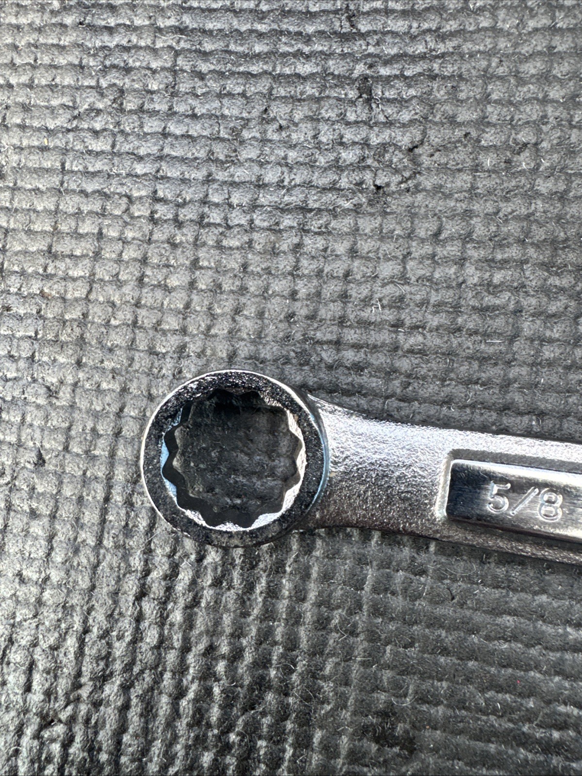 Sears Craftsman USA 43865 5/8 X 3/4 In SAE Stubby 12 Point Box Wrench Nos