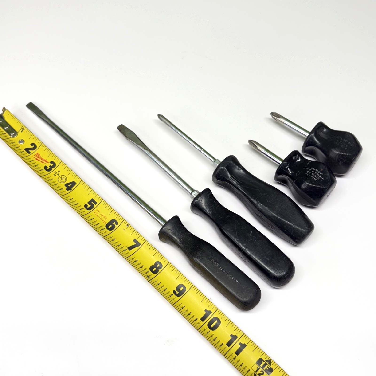 Snap-On Lot 0f 5 Screwdrivers, SSD-480, 2 stubby SSD-22, Flat and Phillips