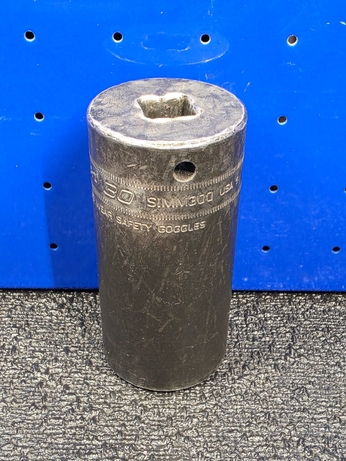 Snap-on Tools SIMM300 30mm 1/2″ Drive Metric DEEP 6-Point Impact Socket