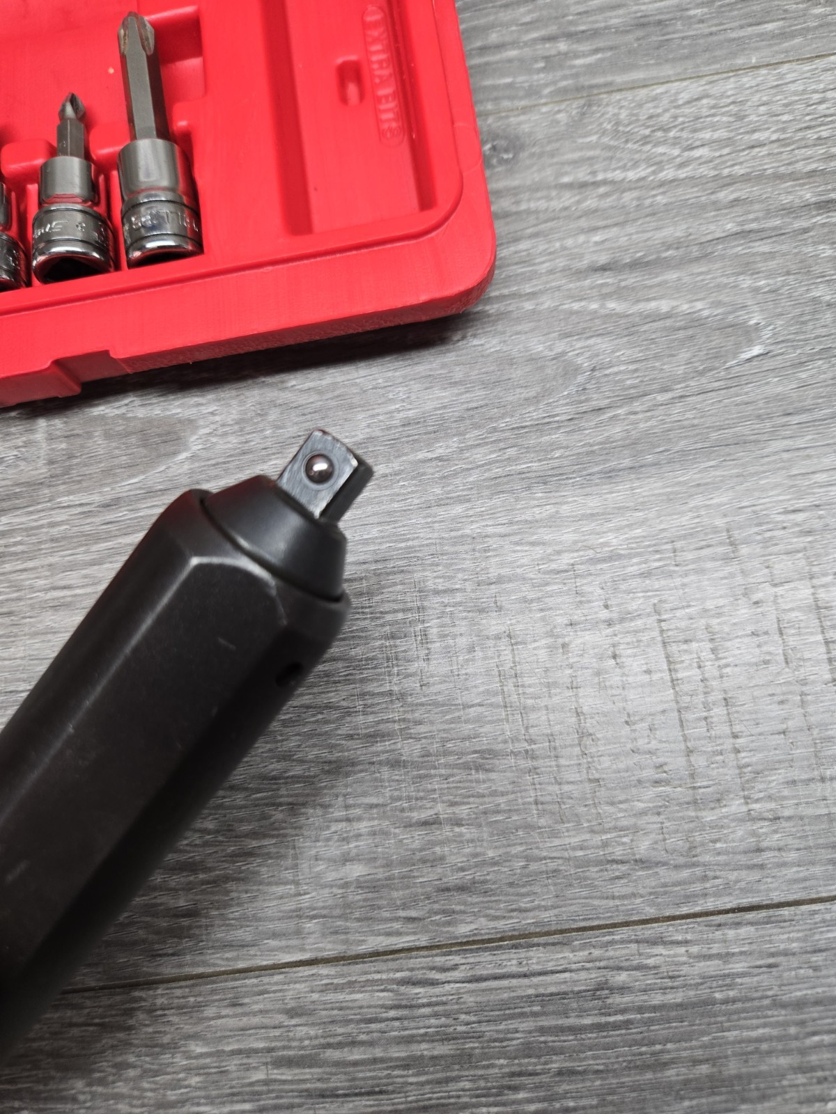 Snap On PIT-120 3/8 Drive Impact Driver With 7 Bits Nice Condition