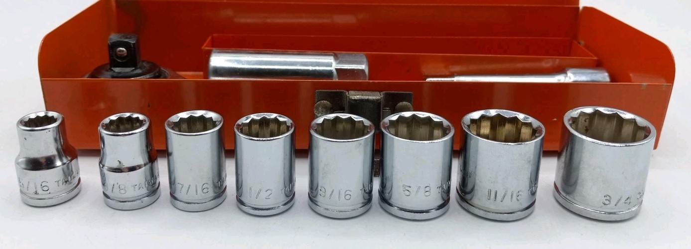 RY Ratchet/Socket Kit Includes 3/8″ Ratchet Extension Spark Plug & 8 SAE Sockets