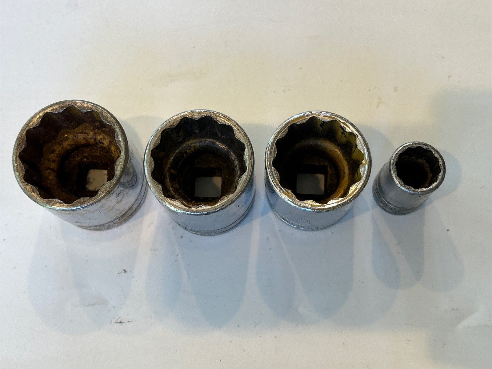 Snap-On 313SWYA Extended Set 1/2″ Dr 12pt SAE Shallow Socket SW421 SW401 SW381