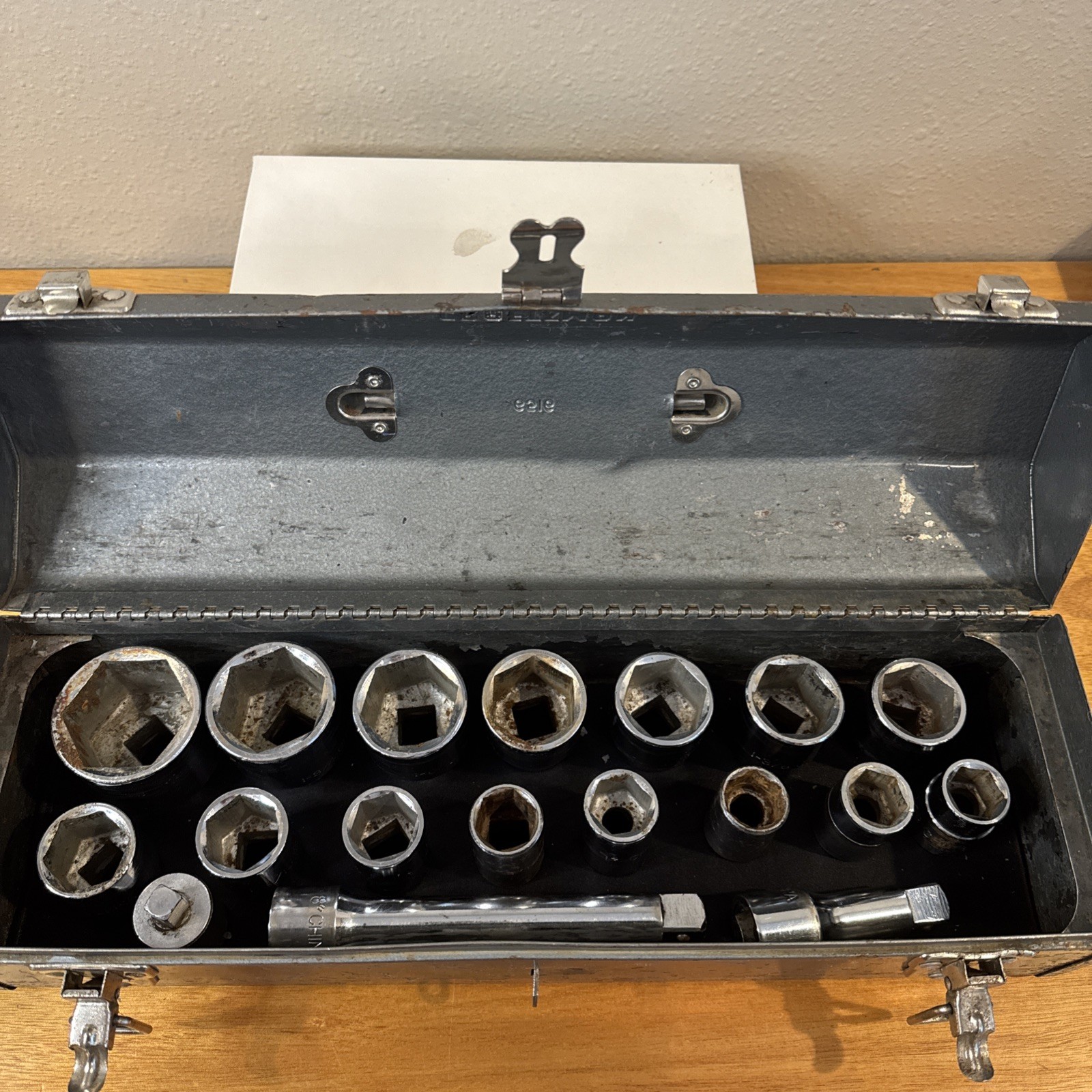 Lot of 15 China 3/4″ Drive Sockets 7/8- 2″ sockets In Vtg Craftsman Box 6516.