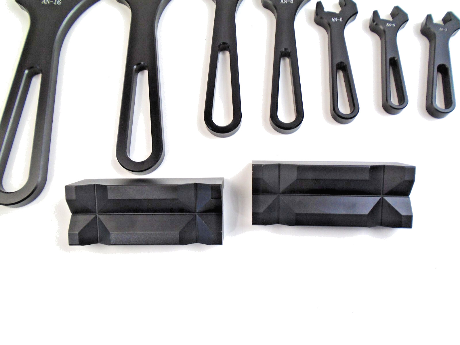 AN Fitting Wrench Set Black AN3 AN4 AN6 AN8 AN10 AN12 AN16, 7 Sizes W/ Vise Jaws