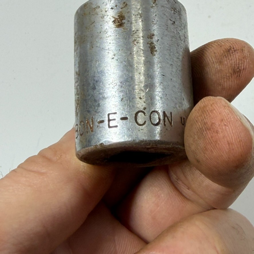 Vintage Bon-E-Con USA 1/2″ Drive 7/8″ 12-Point Socket ZA28