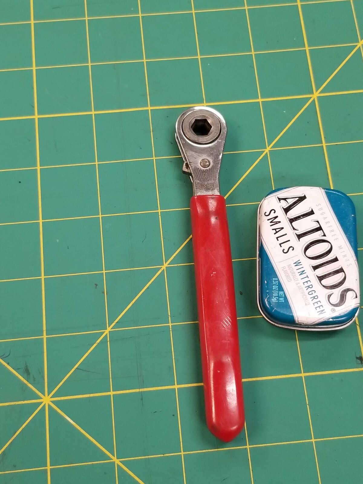 Vintage BLUE-POINT No . ya 249 5/16” HEX BATTERY TERMINAL RATCHETING WRENCH