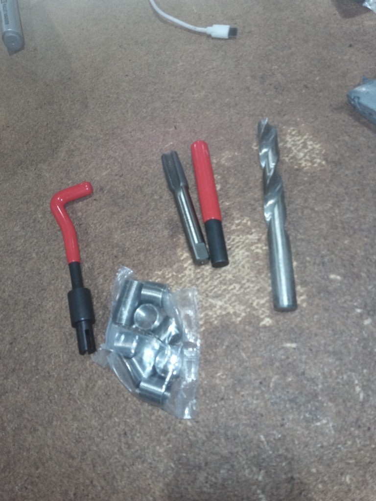 USED M14 x 1.25 Thread Repair Tool Stainless Helicoil Wire Insert Kit