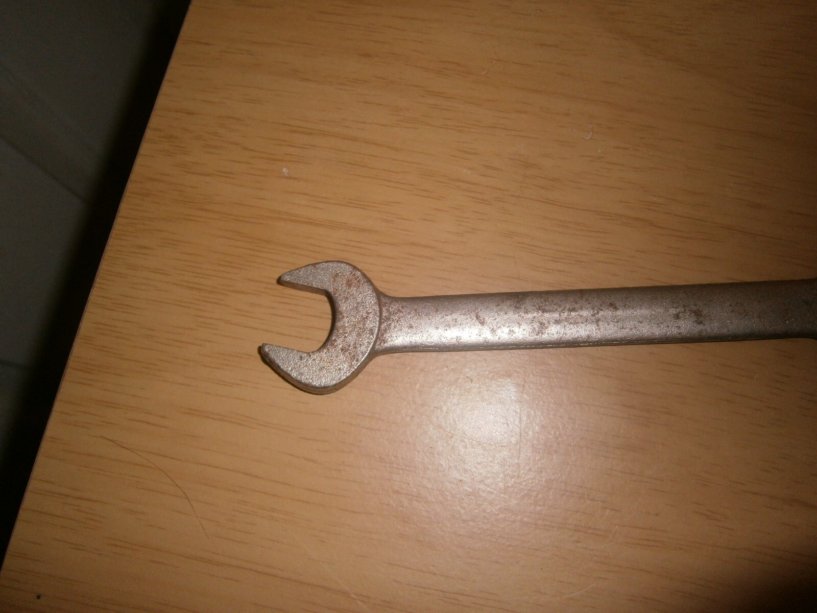 Vintage silver tone spanner. 17 & 19mm ends.(E6c)