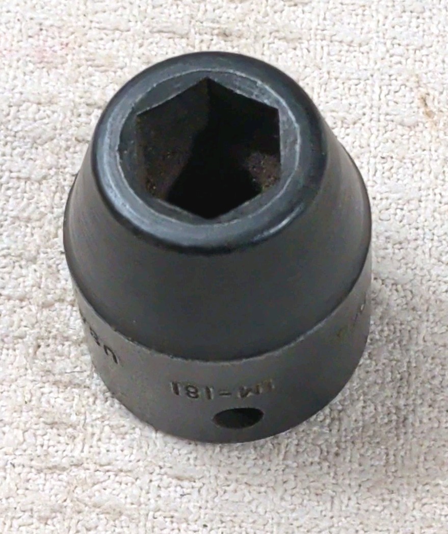 Snap-on Tools USA 5/8″ Drive 9/16″ SAE 6 Point Shallow Impact Socket IM181