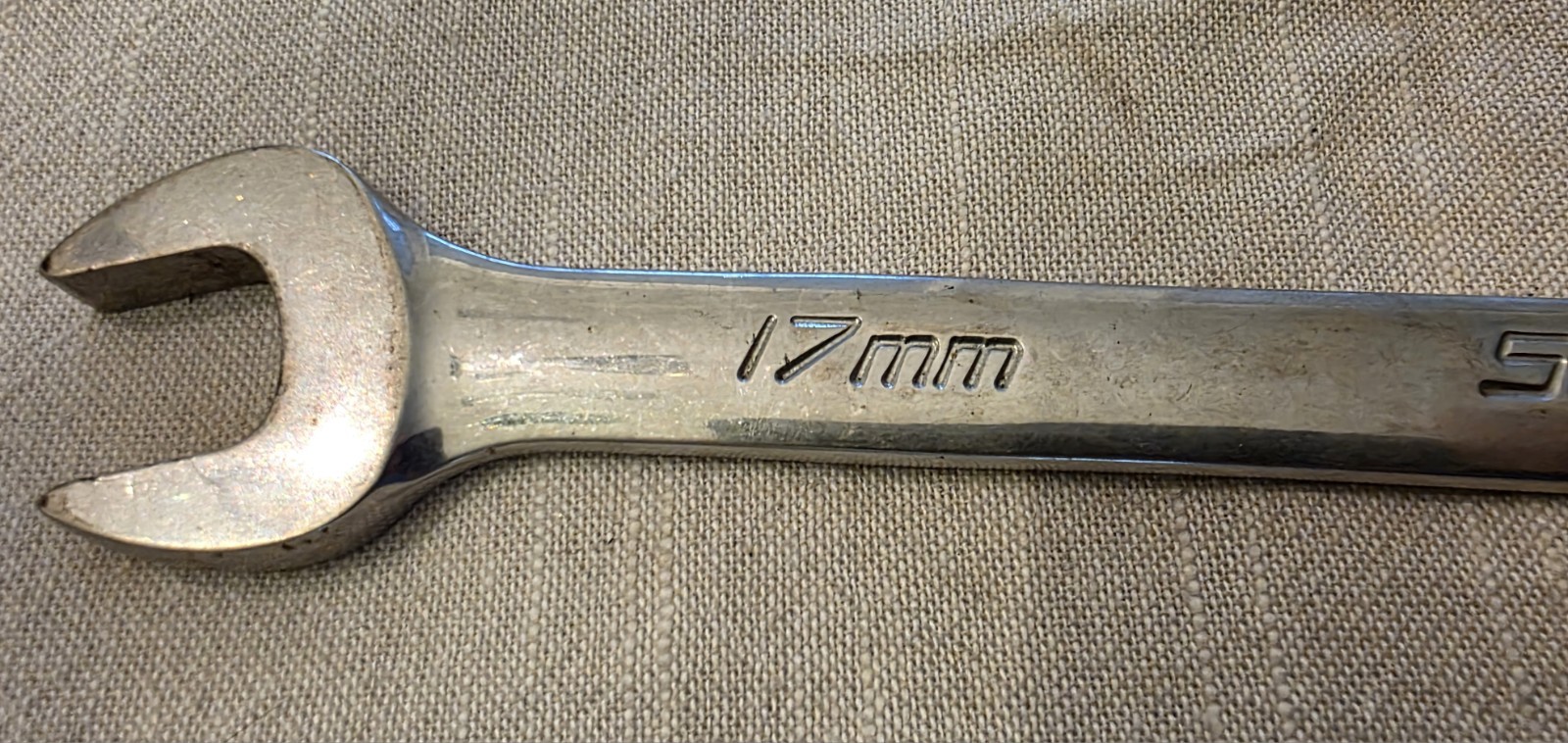 Snap-On OEXM170B 17mm 12 Point chrome Metric Combination Wrench Snap On box end