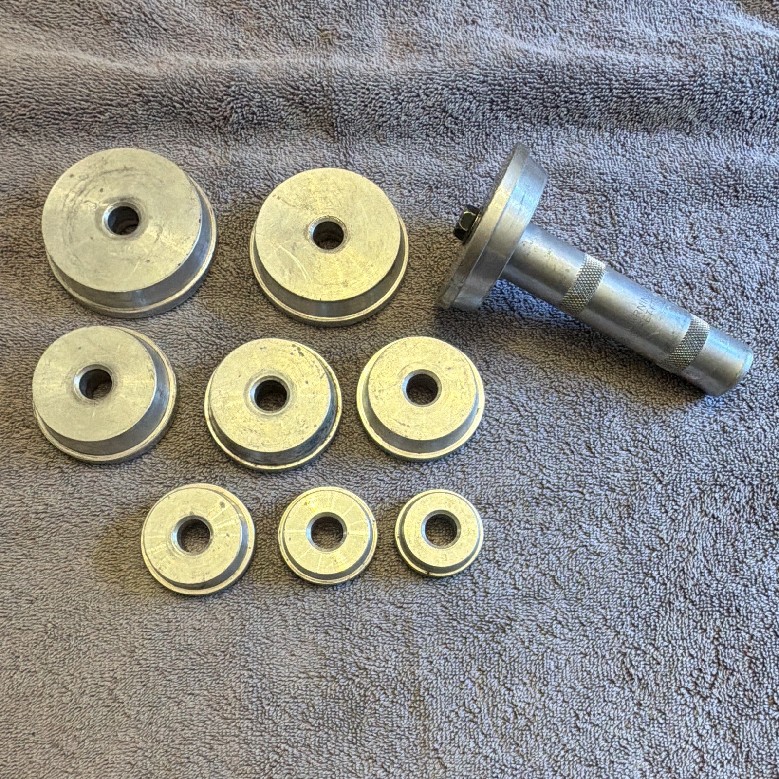 Universal Bearing And Race Installer/Remover
