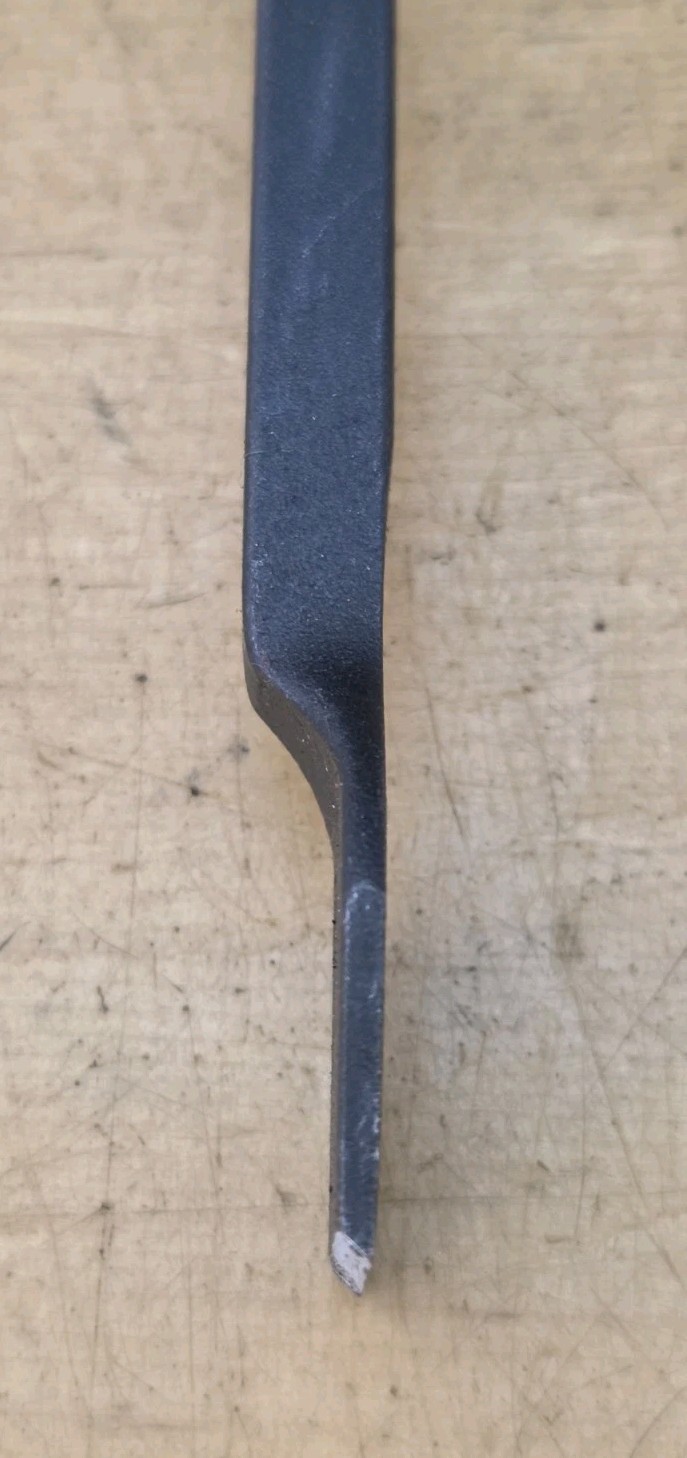 New Snap On CSA12C – 12-7/8″ Long Orange Hard Handle Rigid Carbon/Gasket Scraper