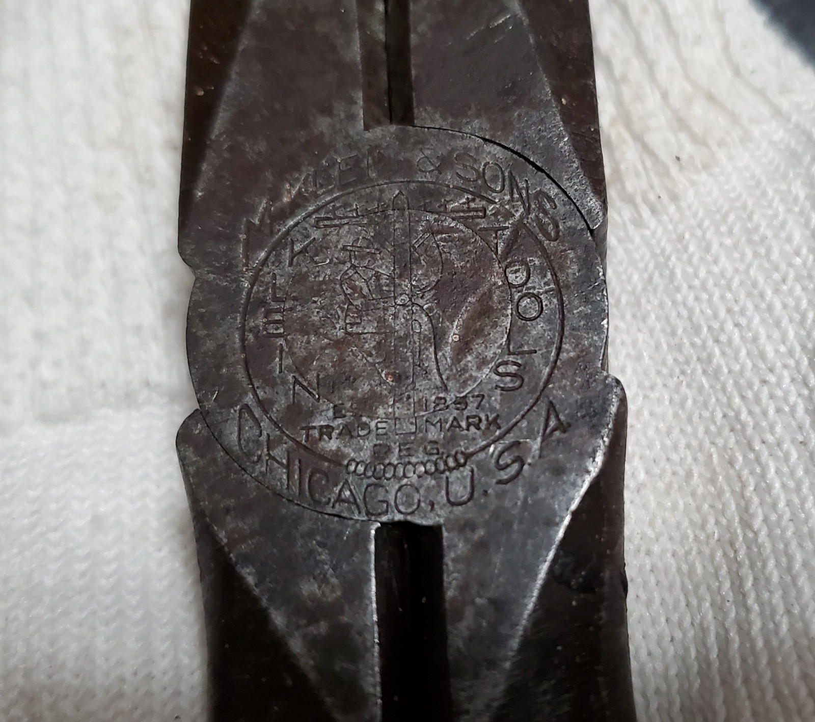 Vintage M. Klein Lineman Pliers 1857 Trademark Reg Chicago USA X L EL 1943 ?