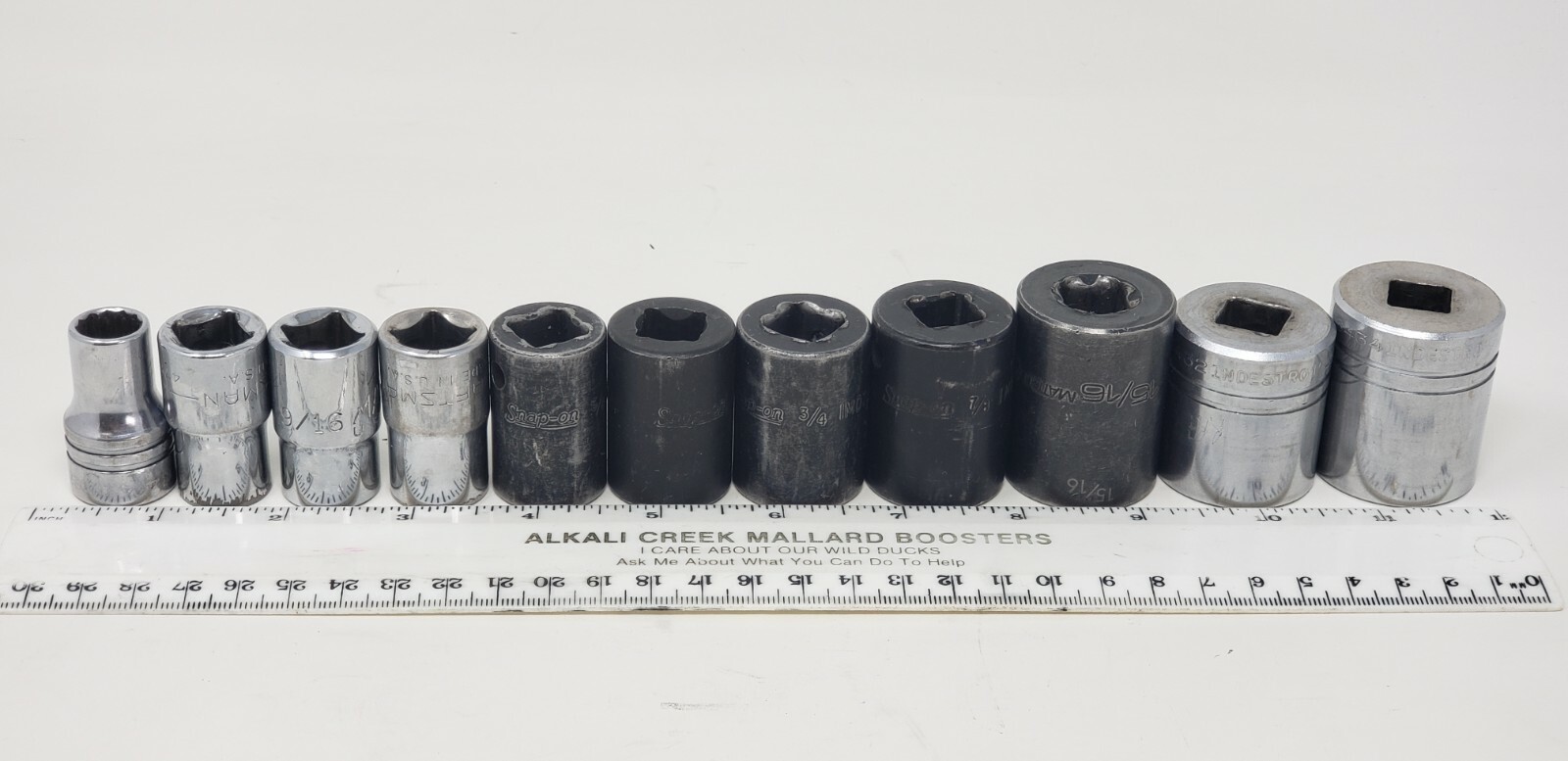 Asst 1/2″ Drive 7/16 -1 1/16 Sockets (MAC,Snap On,Craftsman,Indestro,Matco)