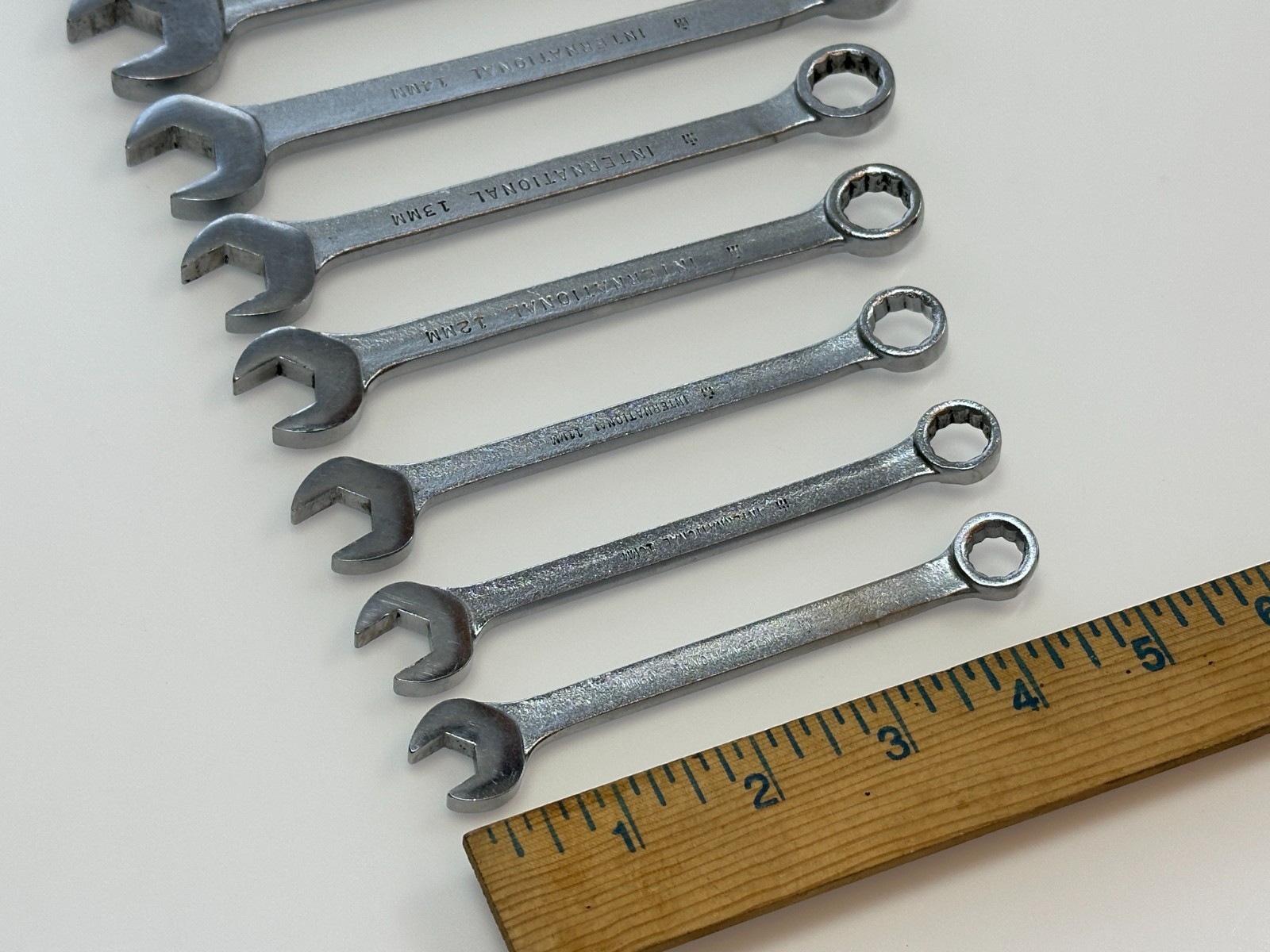 International Harvester USA 999548R1 9pc Metric 9mm-19mm Combination Wrench Set
