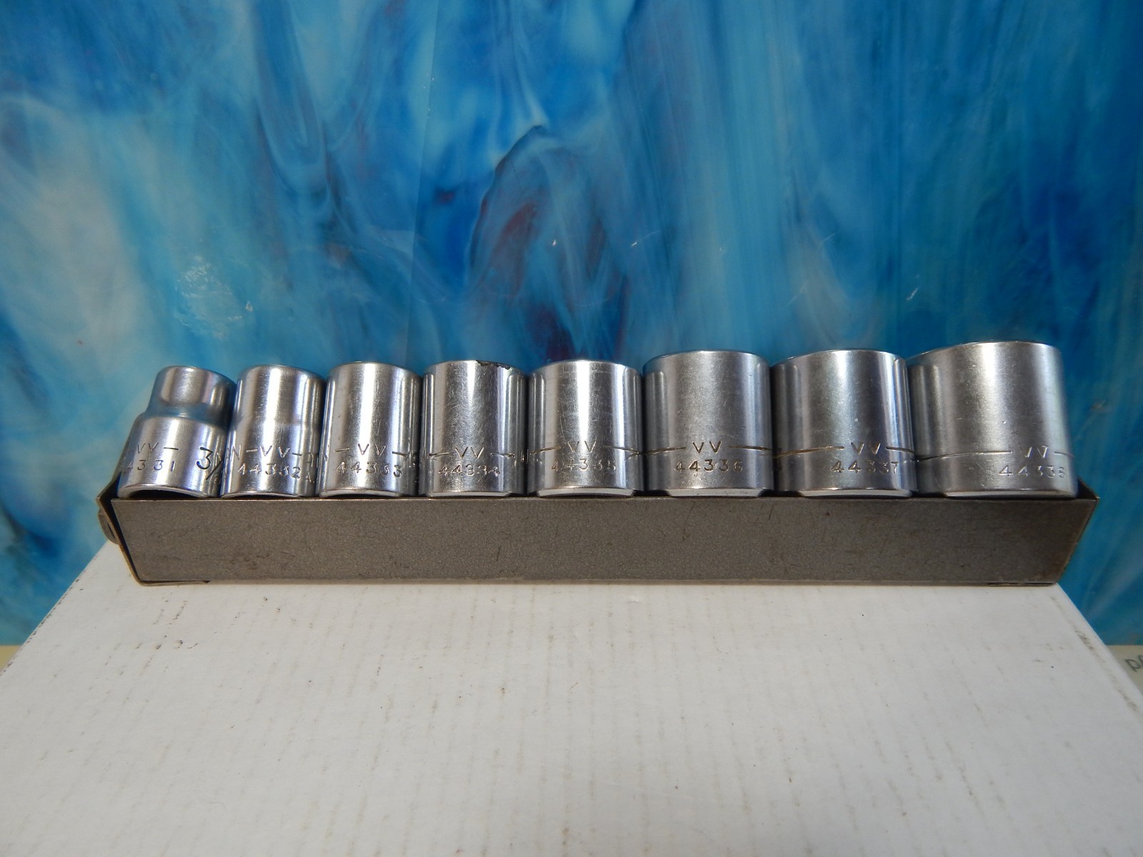 Vtg Craftsman V Series 3/8” Dr 12pt Socket Set 8 Pc 3/8”-13/16″ Metal Carry Tray