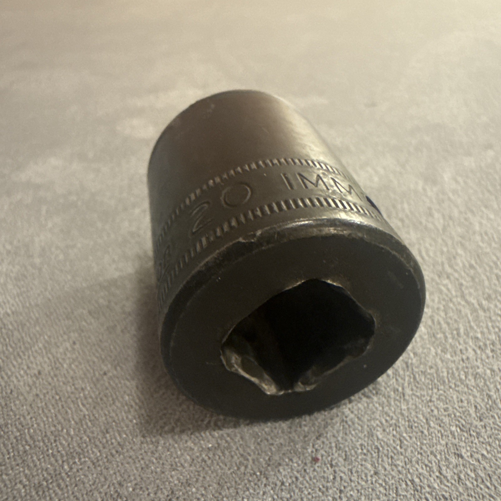 Snap-on Tools 1/2″ Drive 6-POINT Metric 20mm Shallow Impact Socket IMM200