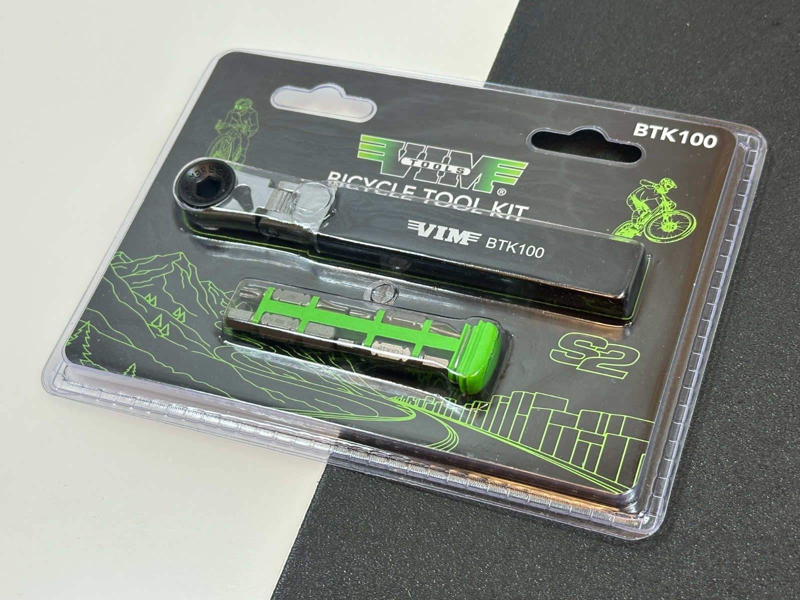 NEW VIM Tools BTK100 1/4″ Hex Reversible Micro Bit Ratchet Bicycle Tool Kit NOS
