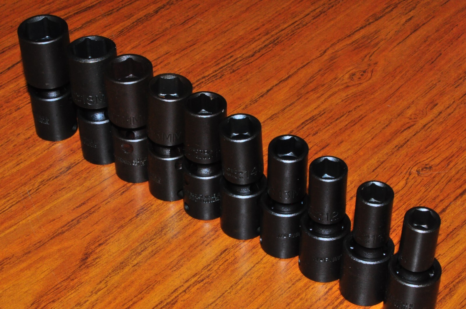 PROTO J72135M 3/8″DR10PCS DEEP UNIVERSAL IMPACT SOCKET METRIC 10-19 MM- 6 POINT